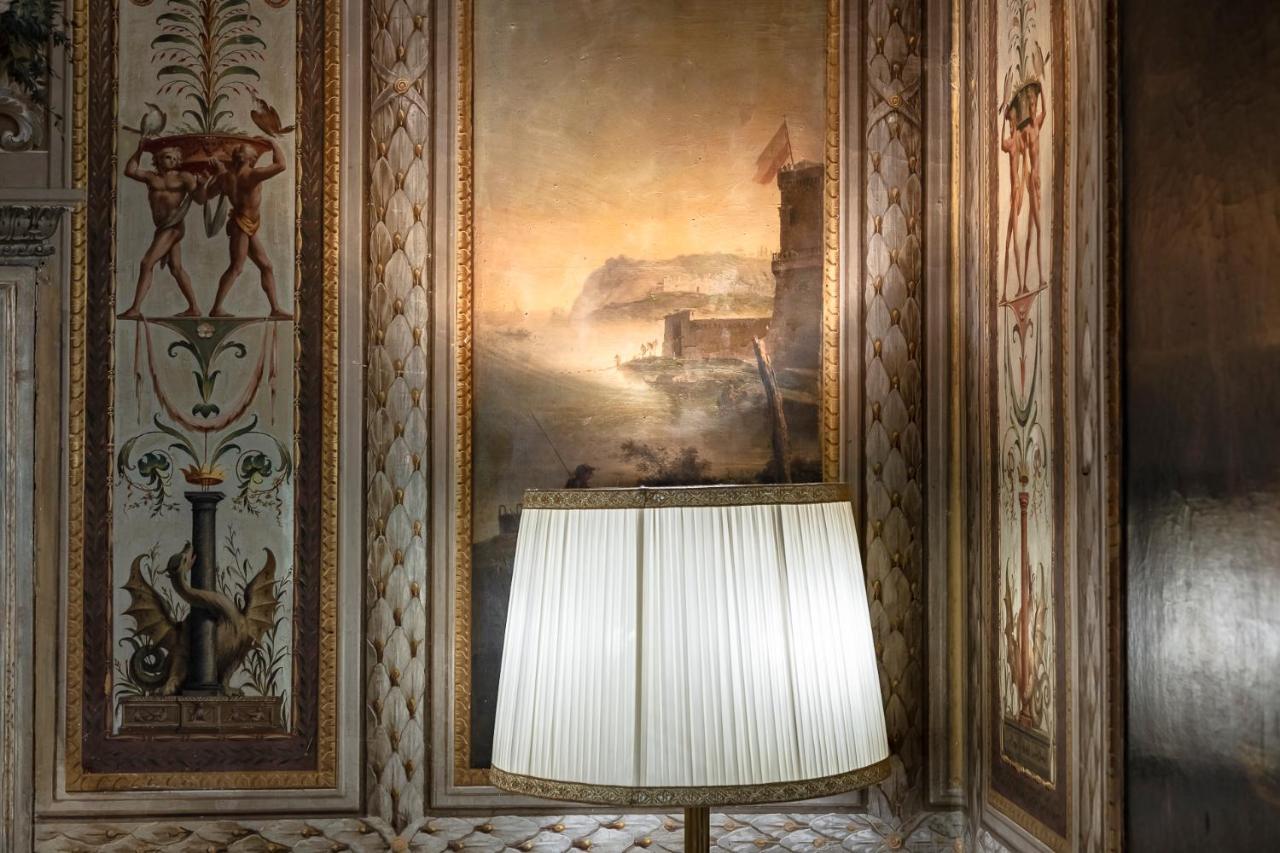 Casa Borghese By Burghesius Rom
